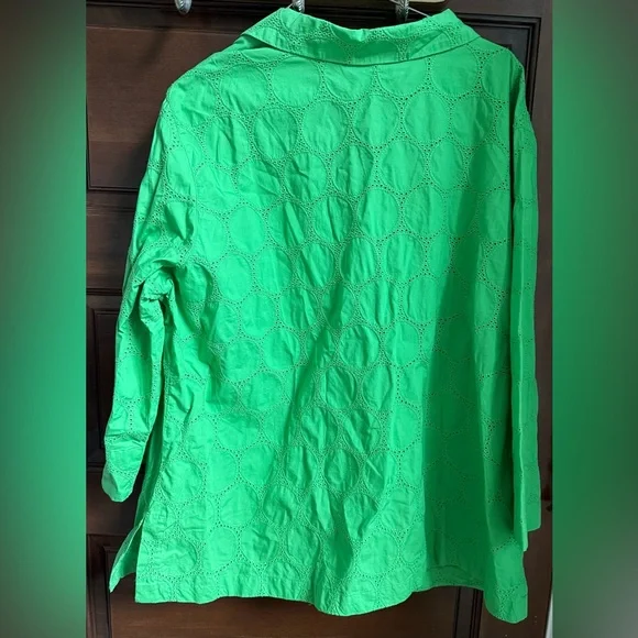 NWOT Sigrid Olsen Plus Green Eyelet Oversized Button Down Shirt - Picture 2 of 11